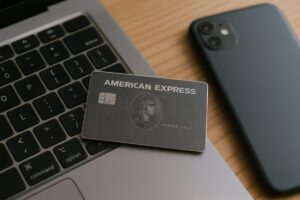 アメックスの限度額が急に下がる原因と対処法｜利用目安額が0円になるケースも解説